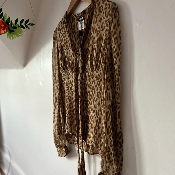 NWT Dolce and Gabbana D&G 100% silk leopard 44/30 - Picture 13 of 14